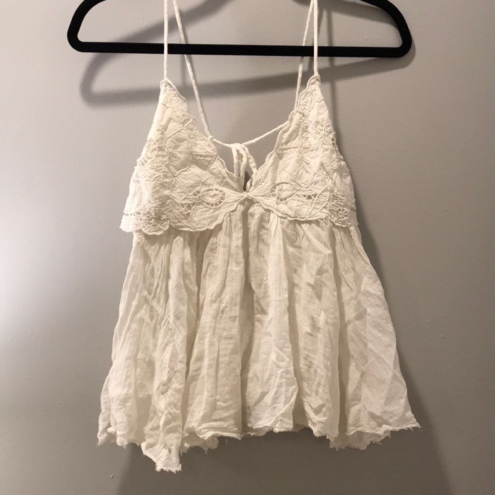 FREE PEOPLE WHITE FRAYED TOP